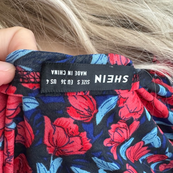 Two Spring Blouses - Picture 4 of 6